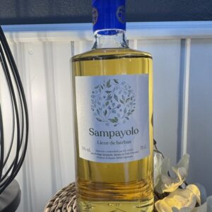 LICOR DE HIERBAS SAMPAYOLO